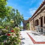 Agrikia Villa *